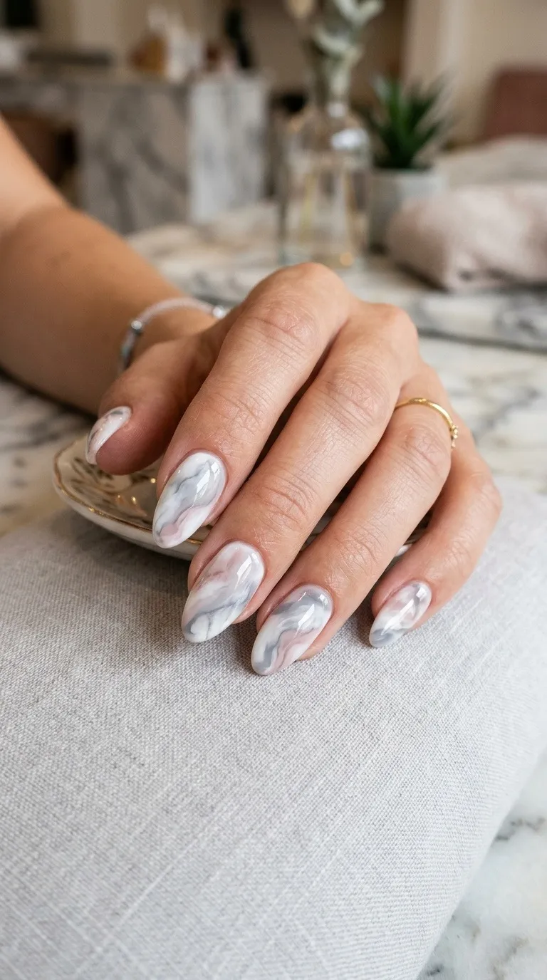 Abstract Marble Nail Art